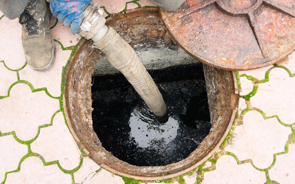 tarif plombier débouchage canalisation Clichy